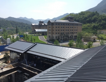安吉天使小镇浅草园